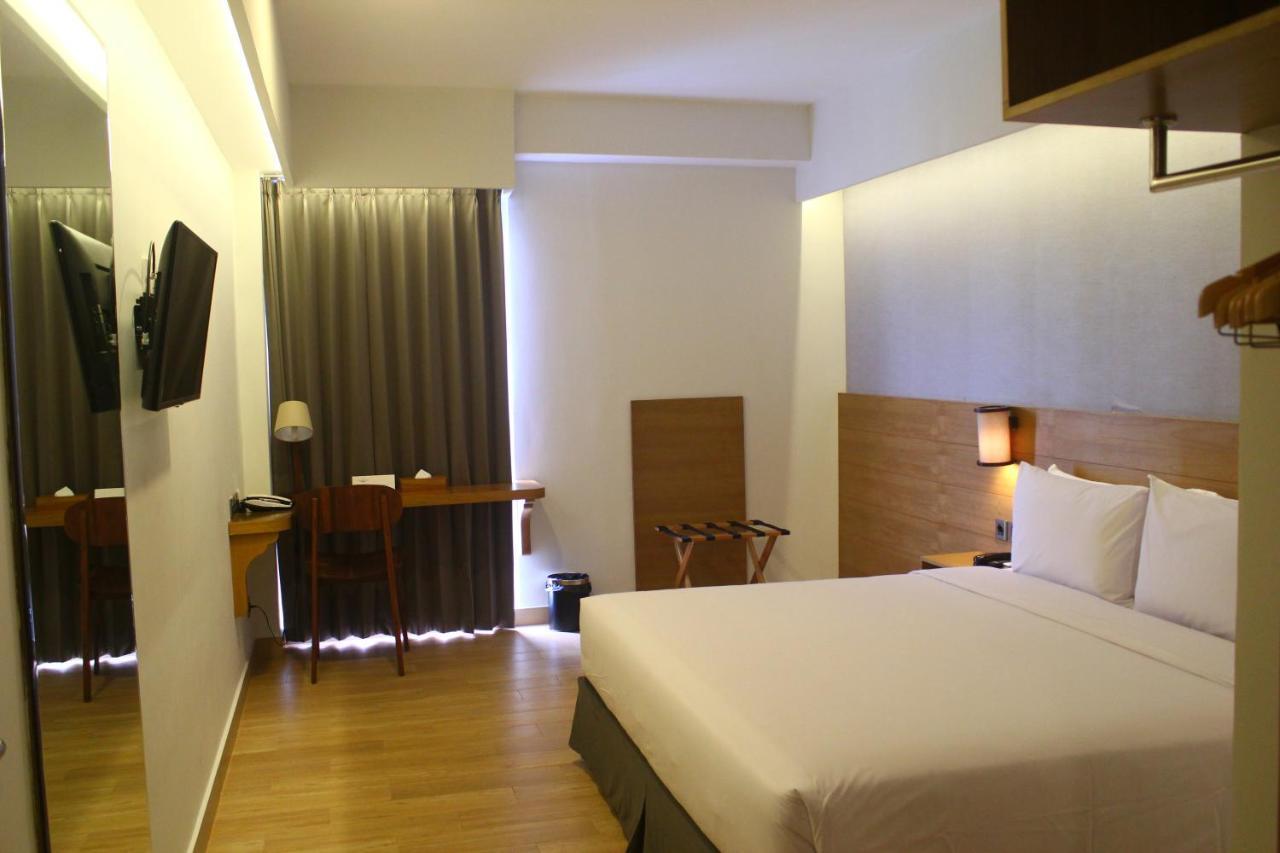 Azana Boutique Hotel Denpasar Екстериор снимка