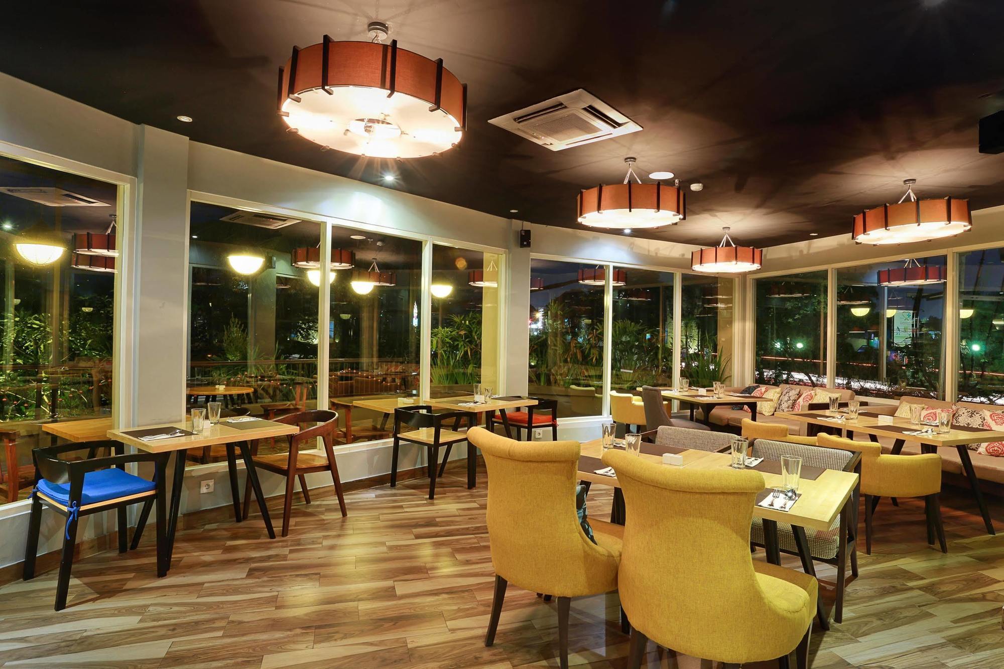 Azana Boutique Hotel Denpasar Екстериор снимка