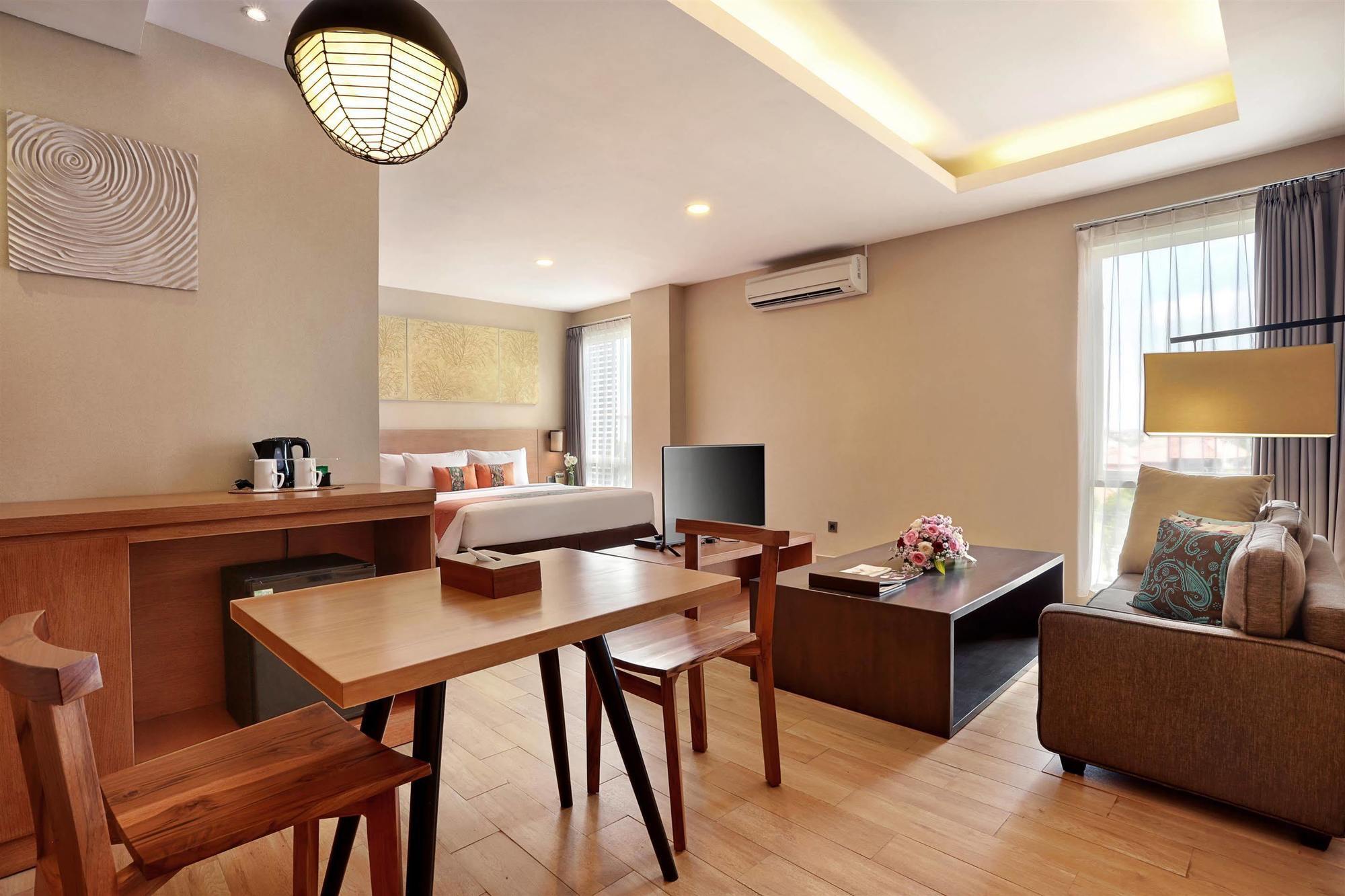 Azana Boutique Hotel Denpasar Екстериор снимка
