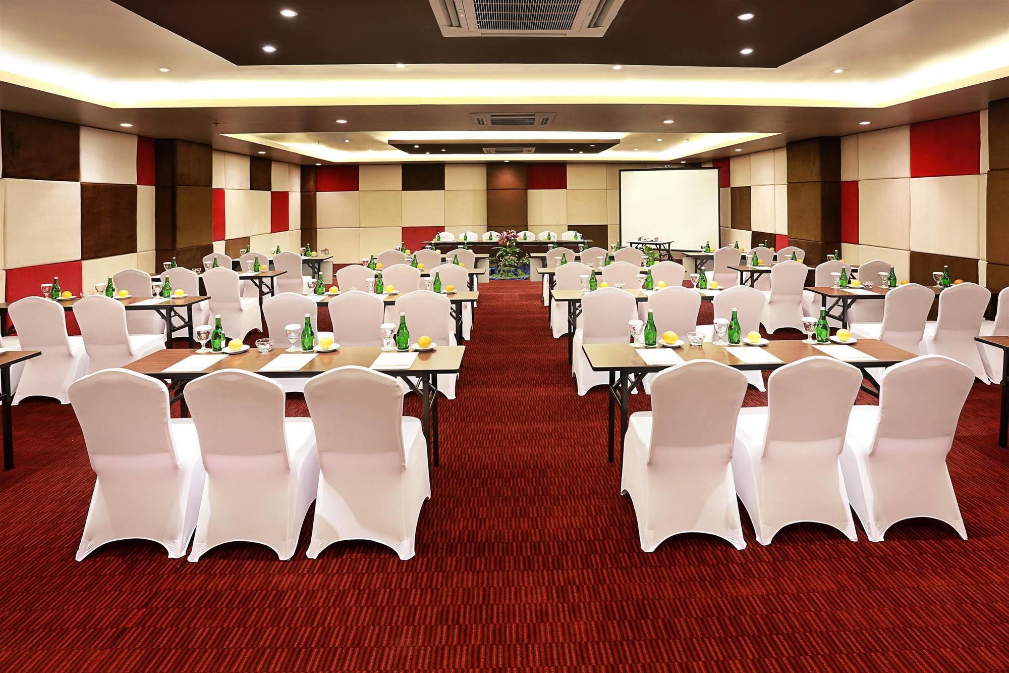 Azana Boutique Hotel Denpasar Екстериор снимка