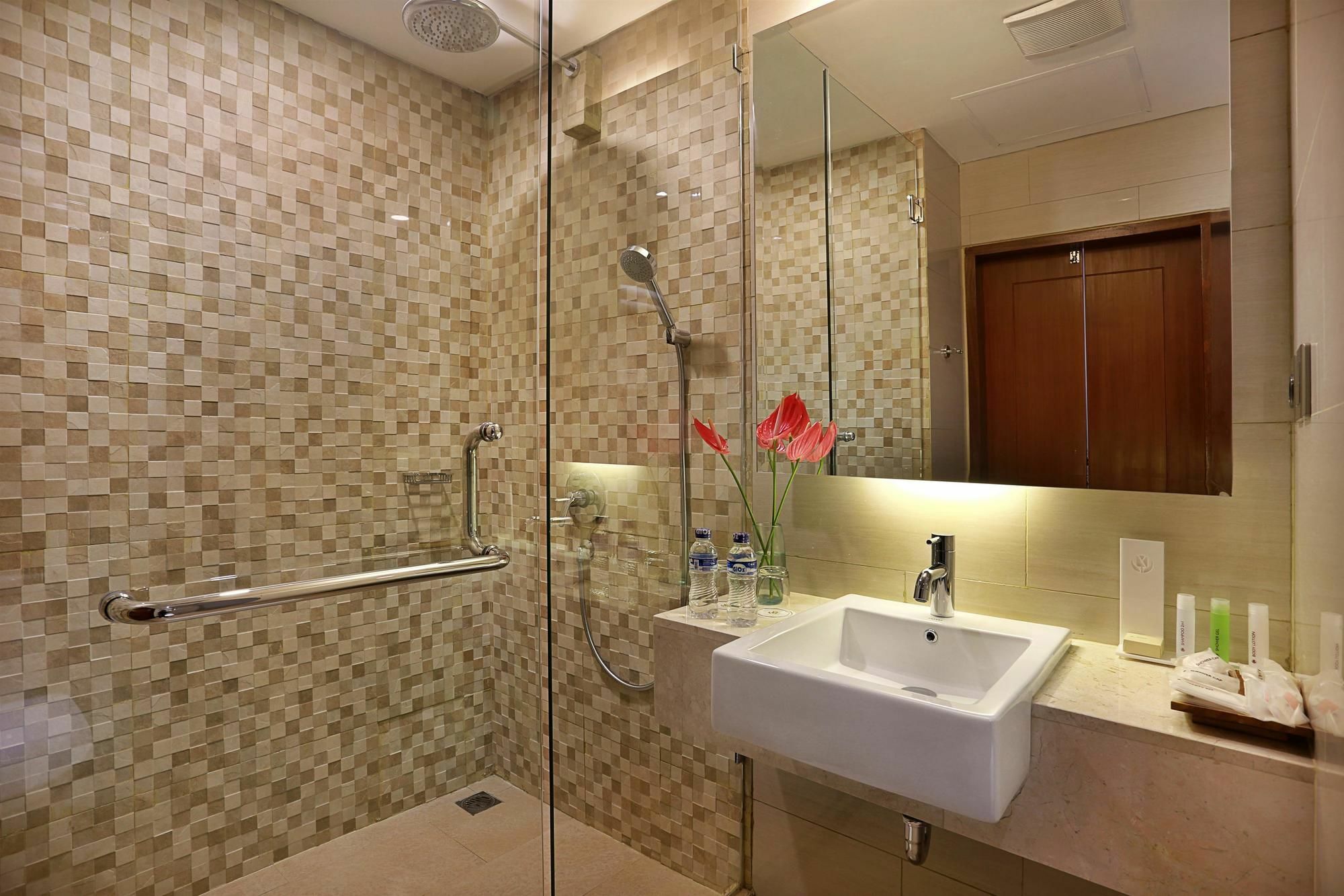 Azana Boutique Hotel Denpasar Екстериор снимка